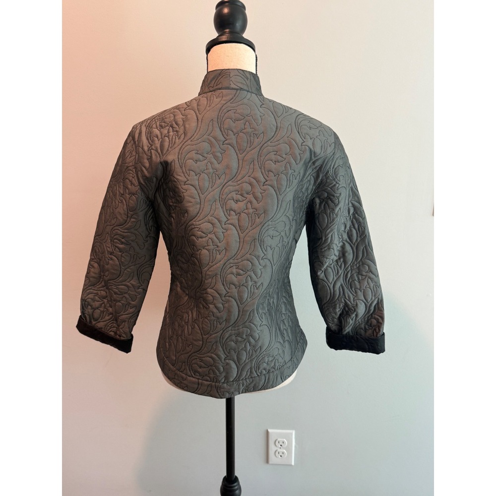 J. Jill Vintage Gray Silk Quilted Asian Frog Button Jacket Women's Size XS - Picture 2 of 7
